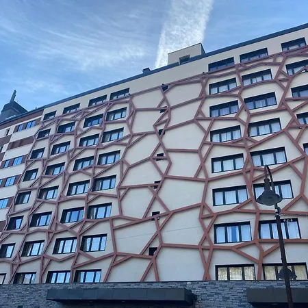 Au Centre De Avec Terrasse Et Wifi - Fr-1-641-82 Apartment *